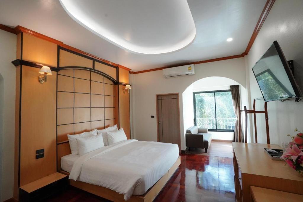 Siam River Resort تشايافوم المظهر الخارجي الصورة