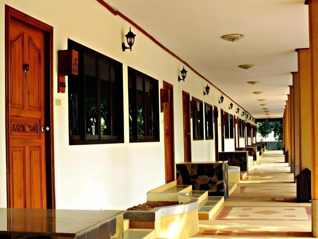 Siam River Resort تشايافوم المظهر الخارجي الصورة